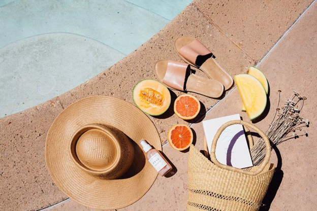 The Ultimate Guide to Traveling When You Have No MoneyHow to Pack for Your Maldivian Getaway: A Guide from Dhonveli Hotels